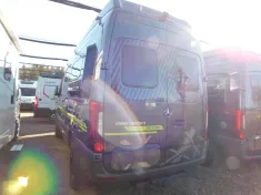 Bild 4 Hymer Grand Canyon S CrossOver Mercedes Aufstelldach
