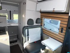 Bild 9 Hymer Grand Canyon S CrossOver Mercedes Aufstelldach