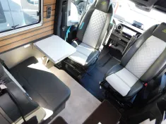 Bild 12 Hymer Grand Canyon S CrossOver Mercedes Aufstelldach