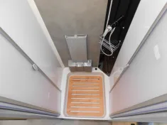 Bild 16 Dethleffs XL A 7872-2 32-Zoll-TV, Radträger, SAT-Anlage