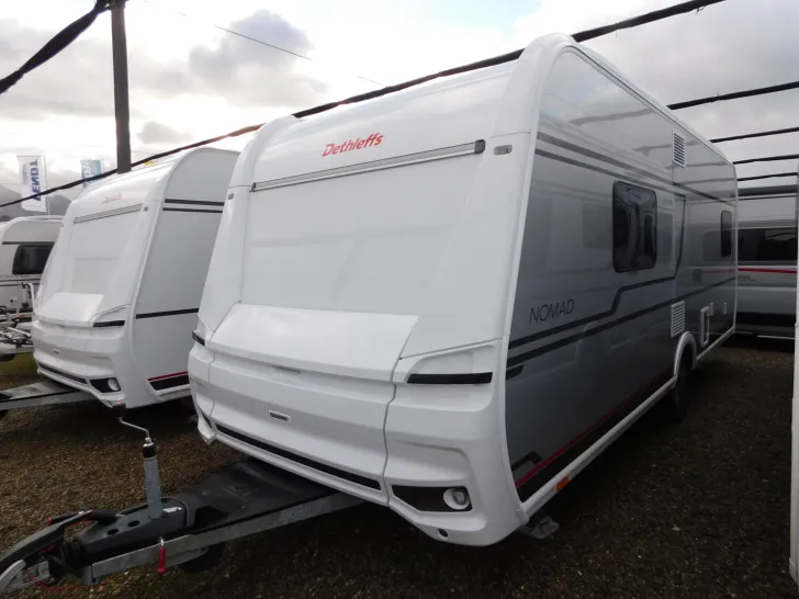 Fahrzeugbild Dethleffs Nomad 530 DR #3