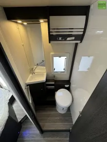 Fahrzeugbild Roller Team Kronos 267 P 180PS Queensbett Automatik #20