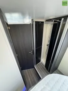 Fahrzeugbild Roller Team Kronos 267 P 180PS Queensbett Automatik #21