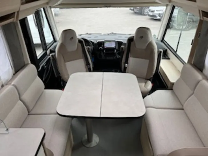 Fahrzeugbild Rapido Serie 8F 866F wie NEU - Automatik - 180PS - 4,4t #31