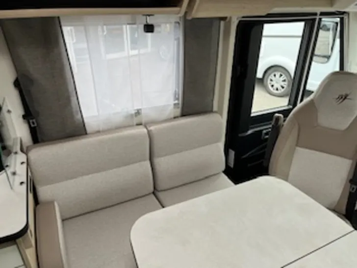 Fahrzeugbild Rapido Serie 8F 866F wie NEU - Automatik - 180PS - 4,4t #33