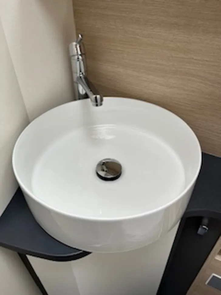 Fahrzeugbild Rapido Serie 8F 866F wie NEU - Automatik - 180PS - 4,4t #41