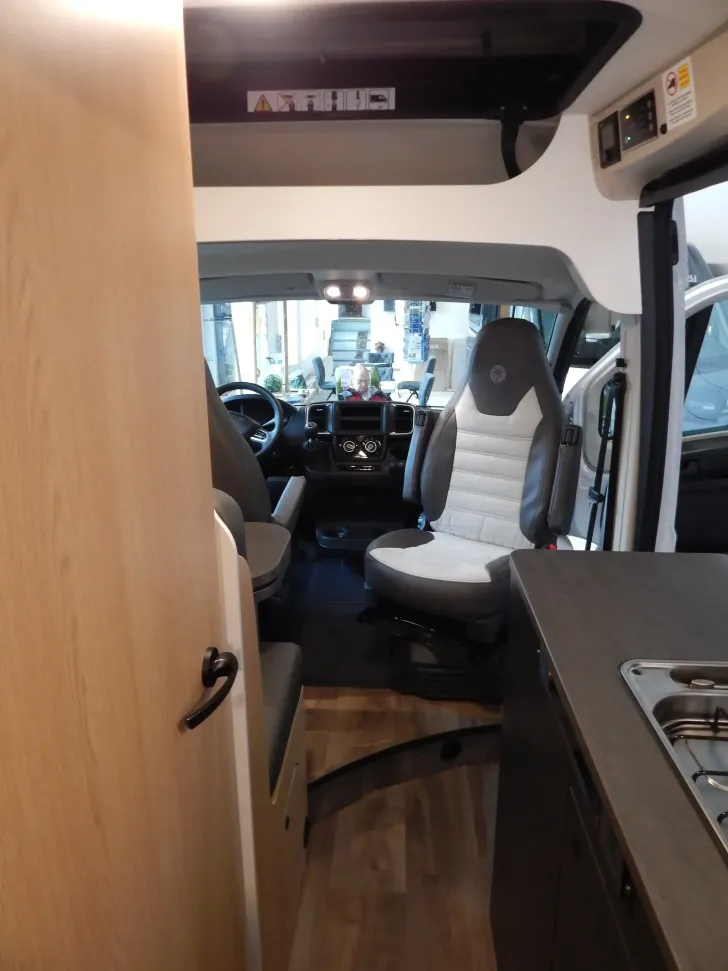 Fahrzeugbild Sunlight Camper Van CLIFF 602 Adventure Edition #14