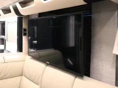 Bild 16 Concorde CHARISMA 910 LSI