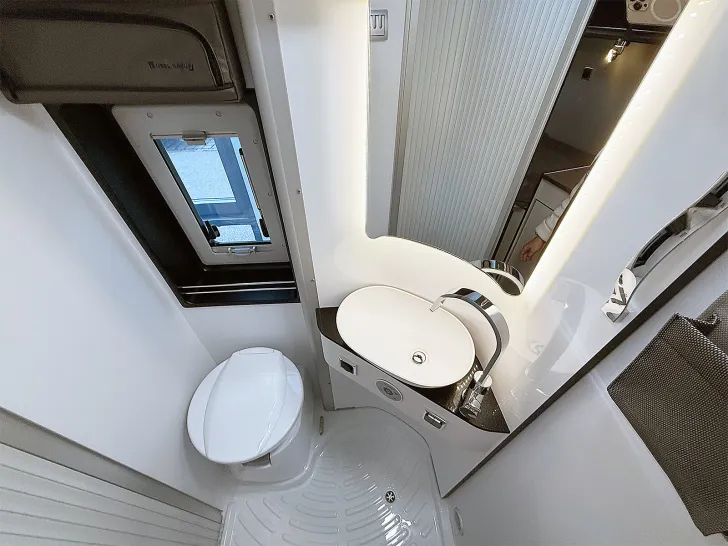 Fahrzeugbild Pössl H-LINE SUMMIT PRIME 640 #14