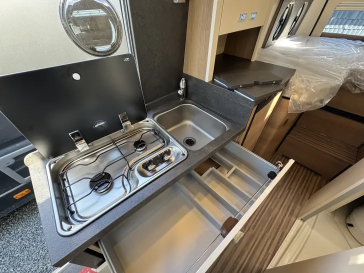 Fahrzeugbild Malibu Van Diversity 640 LE K GT skyview #12
