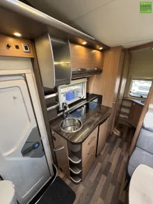 Fahrzeugbild Knaus Sky Traveller Family 500 D 5,61m Solar Navi #10