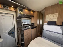 Fahrzeugbild Knaus Sky Traveller Family 500 D 5,61m Solar Navi #13