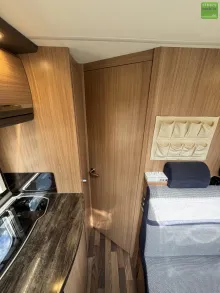 Fahrzeugbild Knaus Sky Traveller Family 500 D 5,61m Solar Navi #27
