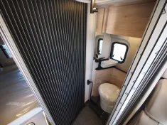 Bild 12 Dethleffs Globetrail 540 DR, Chassis-/Komfort-/E-Paket