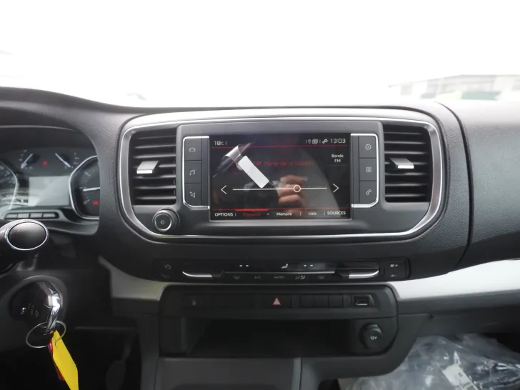 Fahrzeugbild Clever Vandeo, Navi, Heizung+Batterie, Kamera uvm. #7