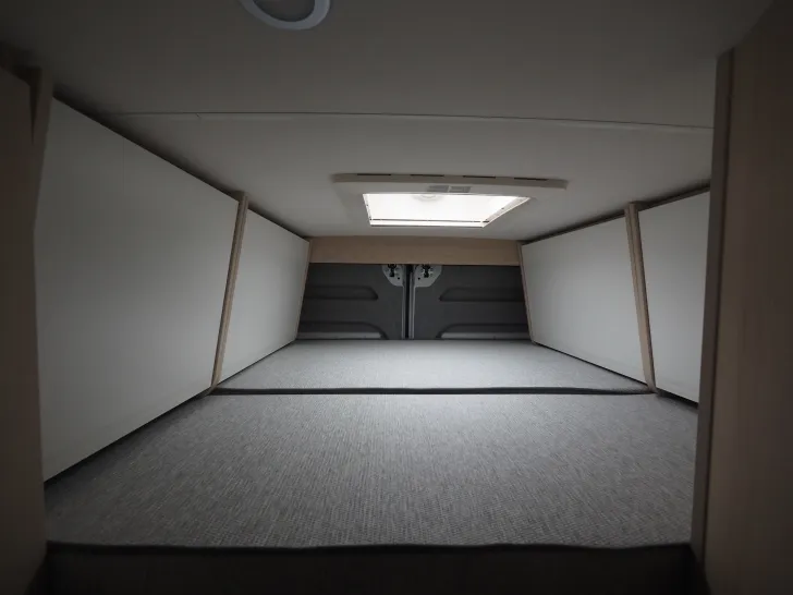 Fahrzeugbild Clever Vario Kids, Schwenkbad, Navi, Sale 7.000€! #12