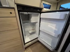 Bild 15 Globecar Globescout Elegance 600, 3.Bett, Assistent.