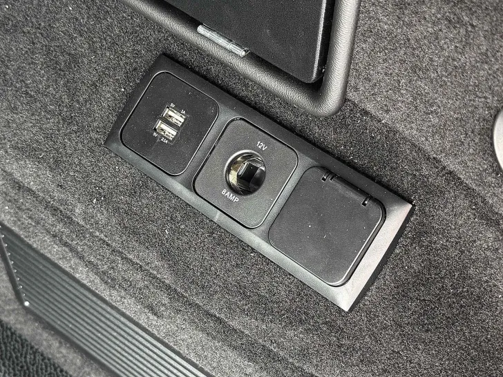 Fahrzeugbild Pössl VANSTAR VITO #10