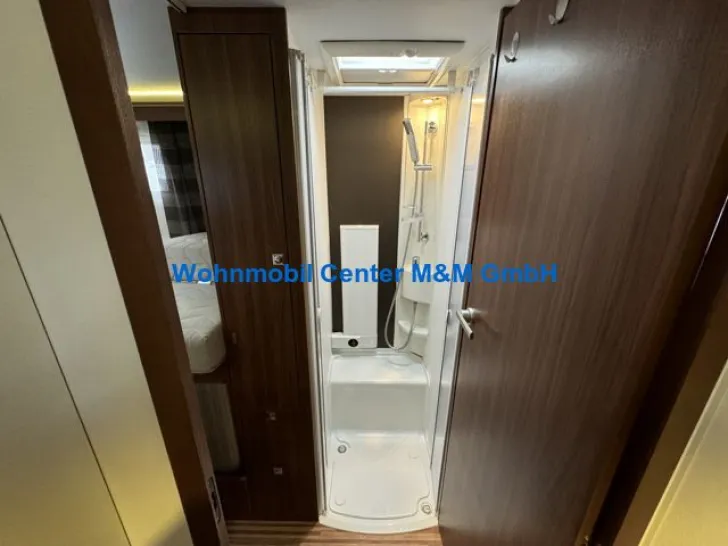 Fahrzeugbild Adria Supreme Coral S670 SL Autom ALDE Luftfederung 1A #13