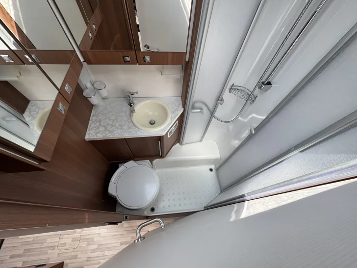 Fahrzeugbild LMC Explorer I 675 G #8