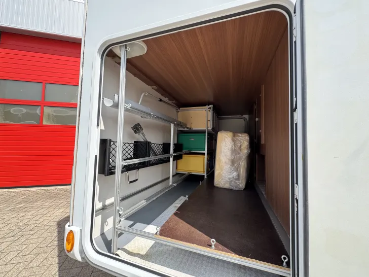 Fahrzeugbild LMC Explorer I 675 G #14