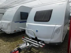 Bild 3 Knaus Sport 420 QD Mover, Fahrradträger, Vorzelt