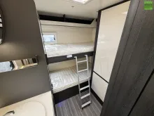 Fahrzeugbild Roller Team Kronos 277 M Automatik 7-Schlafplätze Skyroof #16