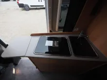 Fahrzeugbild Pössl 2WIN PLUS, Dieselheizung, Winterp., Markise #8