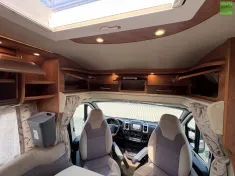 Bild 24 Carthago c-tourer T 143 Einzelbetten Solar Markise RFK TV