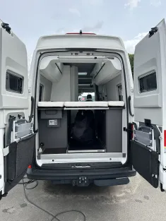 Bild 14 VW Grand California 680 Solar 230V, Luftfederung,  SAT