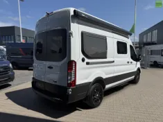 Bild 4 Bürstner Signeo C 590 Automatik Markise 9 Zoll Pioneer