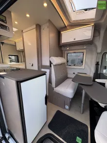 Fahrzeugbild Bürstner Signeo C 590 Automatik Markise 9 Zoll Pioneer #9