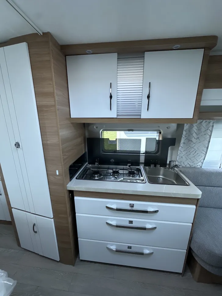 Fahrzeugbild Hobby De Luxe 495 WFB #10