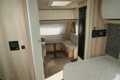 Bild 8 Hobby De Luxe 495 WFB (09) Mover, Sackmarkise