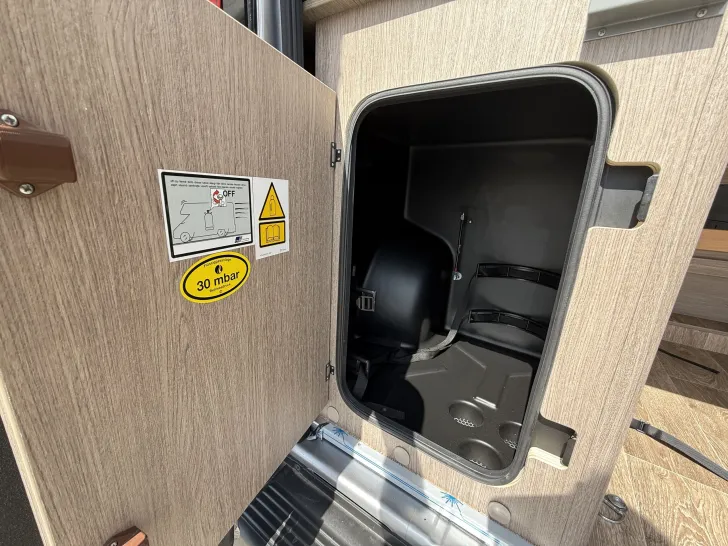 Fahrzeugbild Pössl D-LINE 2WIN R PLUS #7