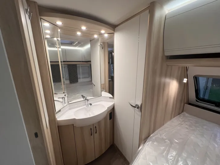 Fahrzeugbild Hobby De Luxe 540 KMFe #7