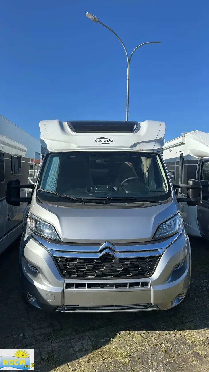 Frontal Vorne Carado T 447 Pro + / 165 PS + Hubbett