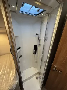 Fahrzeugbild Carthago C2-tourer I 145 RB-LE comfort 4.2t Weekly Deal #14