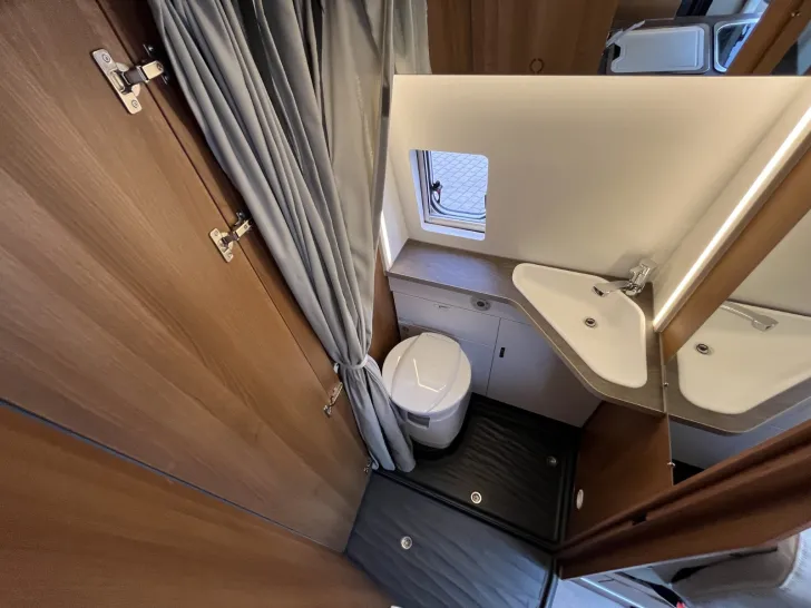 Fahrzeugbild VanTourer Prime 600D *Navi*Kamera*Solar* #28