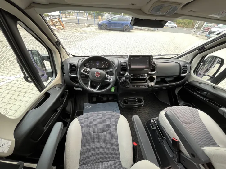 Fahrzeugbild VanTourer Prime 600D *Navi*Kamera*Solar* #34