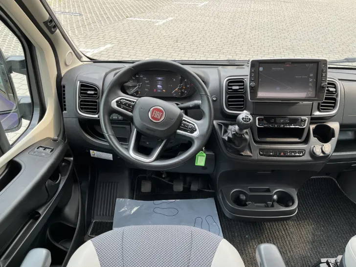 Fahrzeugbild VanTourer Prime 600D *Navi*Kamera*Solar* #35