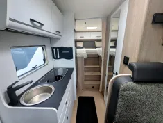 Bild 7 Bürstner Lyseo Time Skyline 690 G ---> Sie sparen 18.390,-