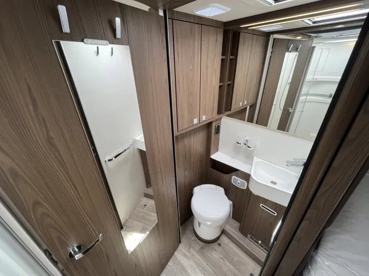 Fahrzeugbild Hymer B-ML I 780 *Premium*Hubstützen*Autarkie* #27