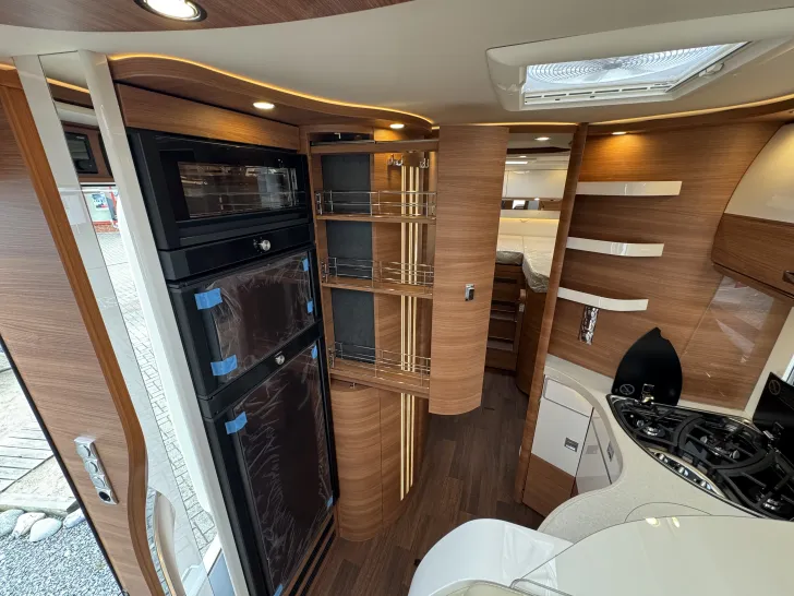 Fahrzeugbild Carthago chic c-line I 4.9 LE L #10