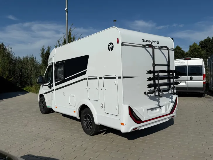 Fahrzeugbild Sunlight VAN ADVENTURE ED V 60 #2