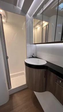 Fahrzeugbild Hobby Excellent Edition 540 WLU #10