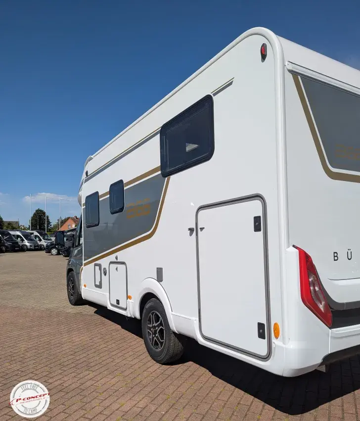 Fahrzeugbild Bürstner B66 690 TD Listenpreis: 85.712€ #6