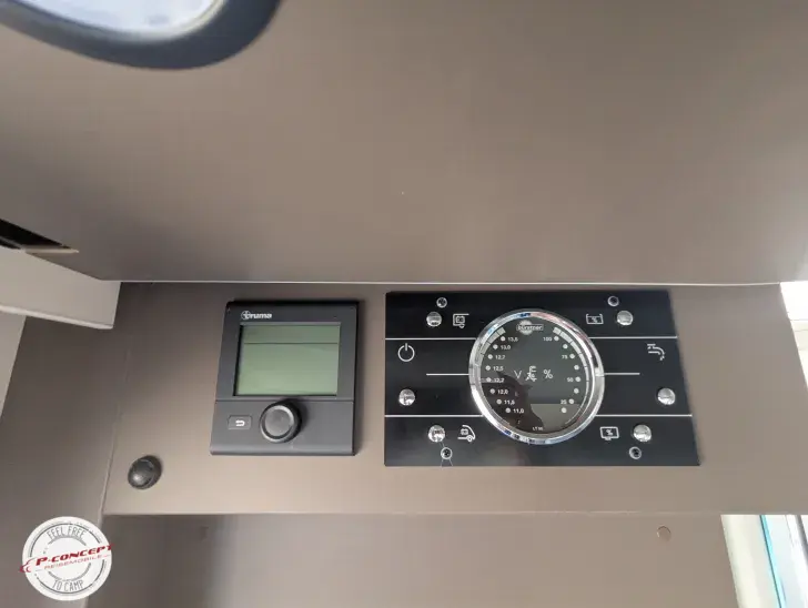 Fahrzeugbild Bürstner B66 690 TD Listenpreis: 85.712€ #18