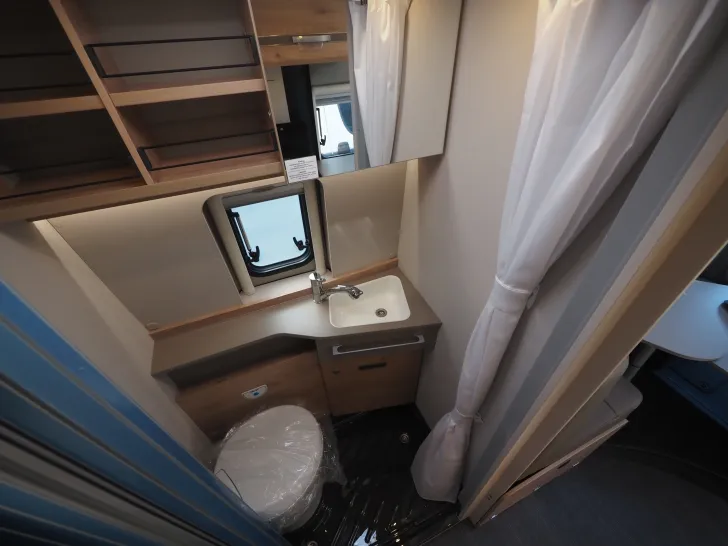 Fahrzeugbild Dethleffs Globetrail 640 EK, 180 Maxi, Automatik, Topaust. #14