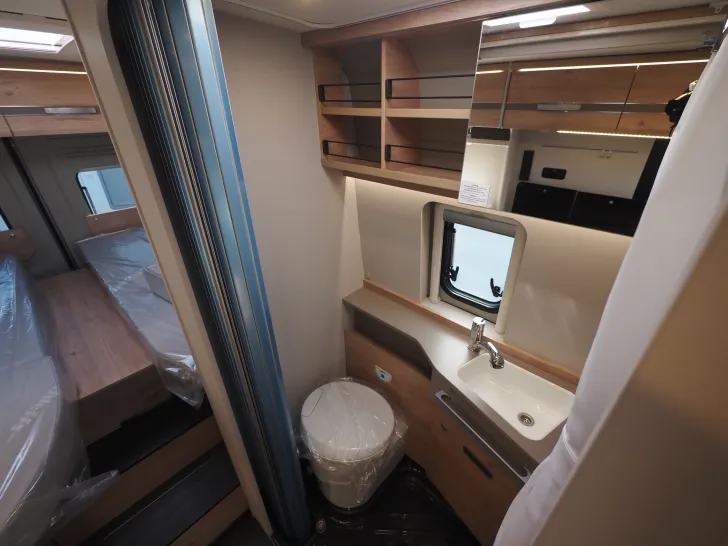 Fahrzeugbild Dethleffs Globetrail 640 EK, 180 Maxi, Automatik, Topaust. #16